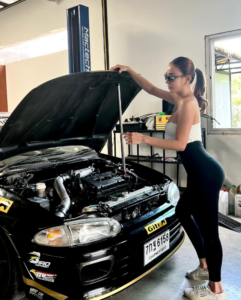 น้องอูม โอนลี่แฟน