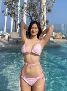 ตูนลี่ ณัฐนันท์ จักแร้