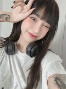 น้อยหน่า กฤชพร แป้งสามป๋องซาว